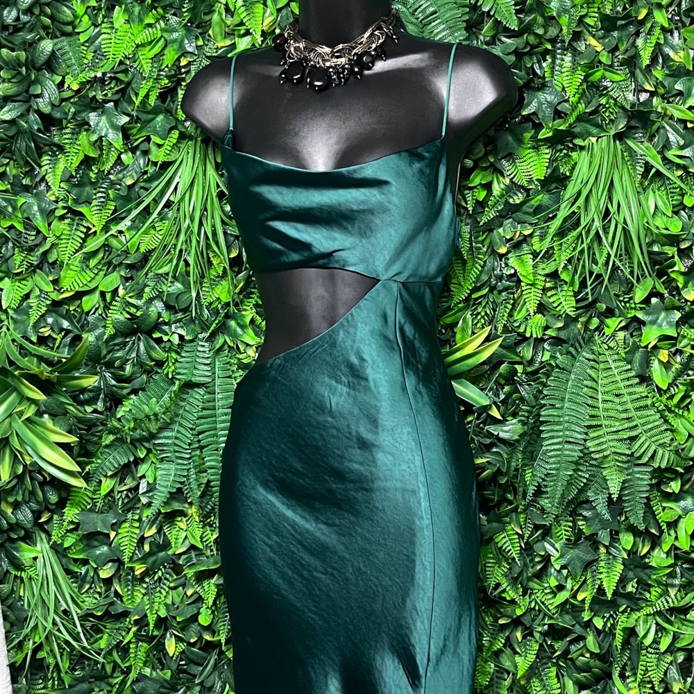 Hello Molly Dress Size 6 Emerald Green Satin Cowl Neck Cutout Maxi Gown 3927 - Picture 6 of 8